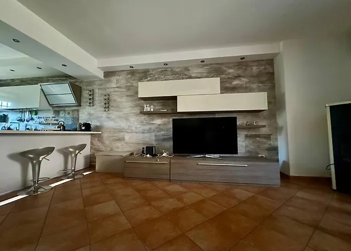 Casa Cecilia Апартаменты *