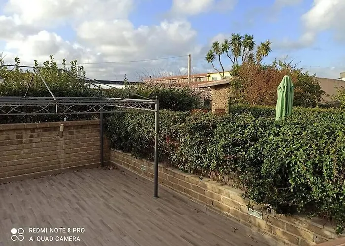 Casa Cecilia Ladispoli